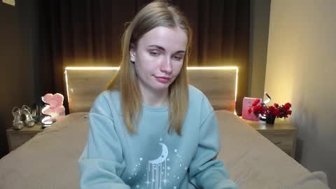 ritakiskis online show from February 6, 8:23 pm