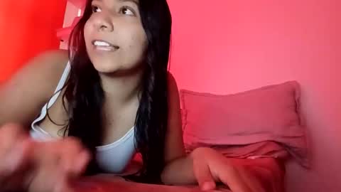 Snapshot of robinnico2103 chatting on October 26, 7:20 pm Robin online show from October 26, 7:20 pm