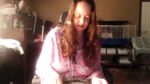 Rosie Rios online show from February 7, 1:32 pm
