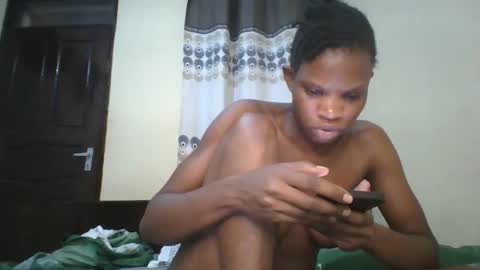 Emma online show from October 26, 3:02 am