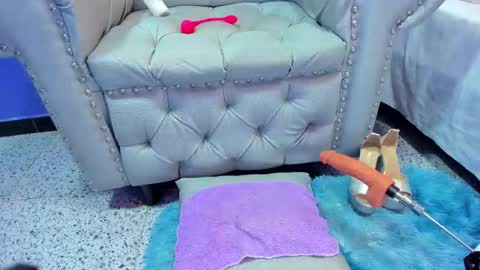 Romi  online show from October 8, 1:54 am