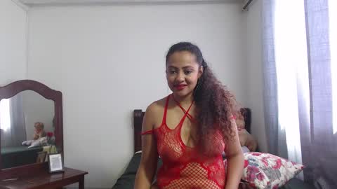 Romina online show from September 19, 6:51 pm