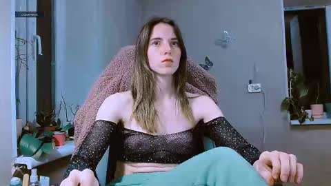 rosa843850 online show from March 25, 6:55 pm