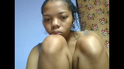 rosah225127 online show from May 28, 4:21 am