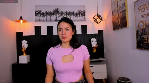 R O S A L I A online show from April 15, 8:42 pm