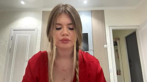 Rosa online show from March 4, 6:09 am