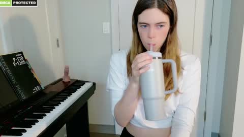   online show from February 13, 6:16 pm