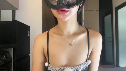 rose_ah online show from March 7, 4:41 am