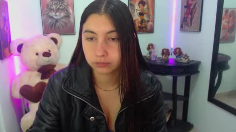 Rose online show from March 4, 1:28 pm