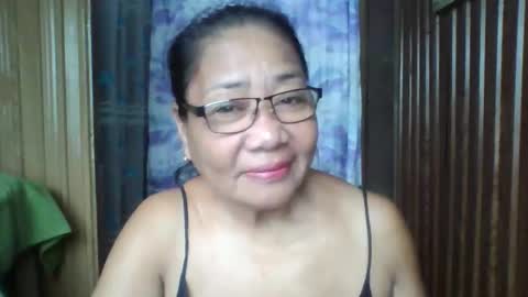 Snapshot of rosebelle66 chatting on October 20, 10:57 pm rosebelle66 online show from October 20, 10:57 pm