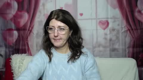 RoseHille online show from February 16, 3:01 pm