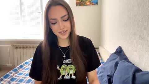 Snapshot of rosenavillifana chatting on October 15, 10:51 am Mimi online show from October 15, 10:51 am