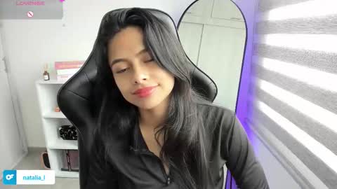 Nat online show from November 15, 4:08 pm