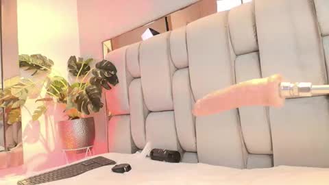 Rose online show from February 8, 5:55 am