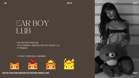 Rosie Bones online show from February 2, 11:37 pm