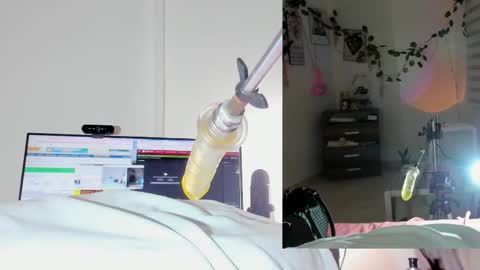 rosy_emely_ online show from December 18, 9:36 am