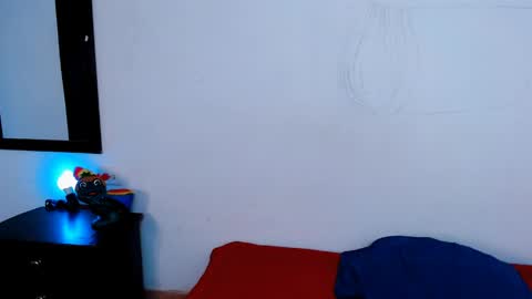 rouseangeel online show from April 27, 8:55 am