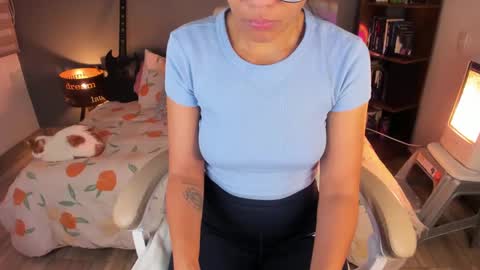 Rouss marie henao  online show from September 10, 9:53 am