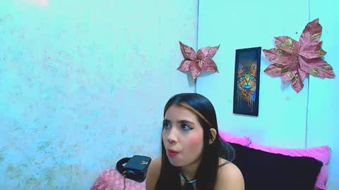 rousse_violet online show from February 1, 8:26 pm