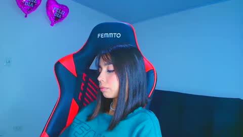 rousse_violet online show from September 29, 1:11 am