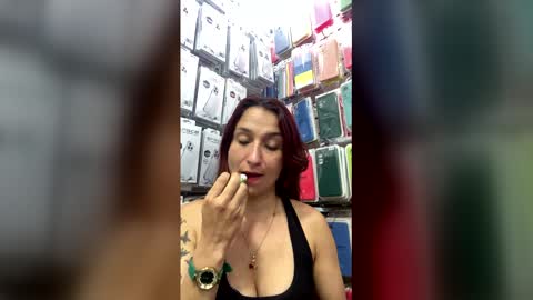 roussehills online show from January 9, 11:42 pm