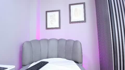  Roxanna  online show from June 25, 5:23 am