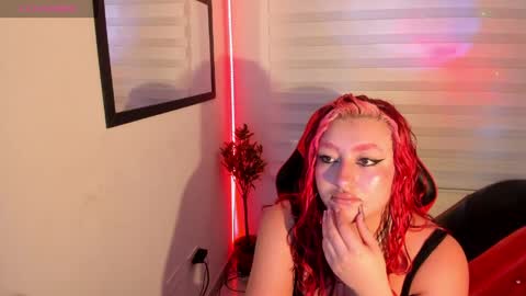 roxanne online show from April 19, 1:11 pm