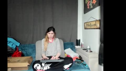 roxihazeleyes online show from January 16, 6:04 pm