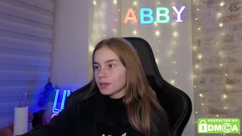 Roxieex ABBY online show from December 18, 9:08 pm