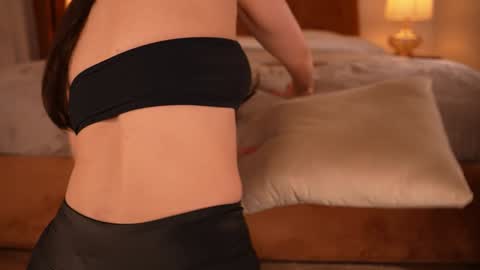 Im Roxy ntmu online show from March 13, 10:05 am