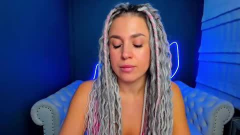 Roxy online show from November 7, 2:28 am