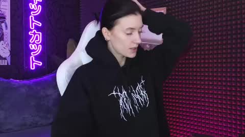 roxy_riot_ online show from March 3, 1:28 am