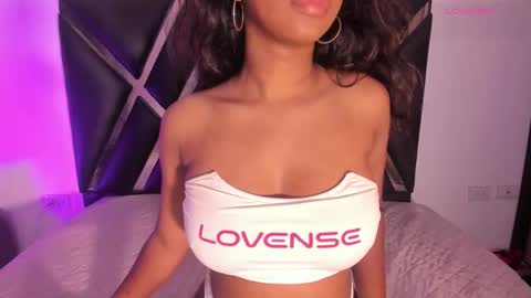 Roxxy Queen online show from February 10, 11:13 am