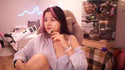 roxysuh online show from September 26, 9:18 am