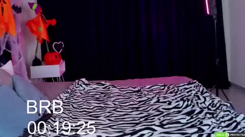 Ruth online show from October 29, 10:12 pm