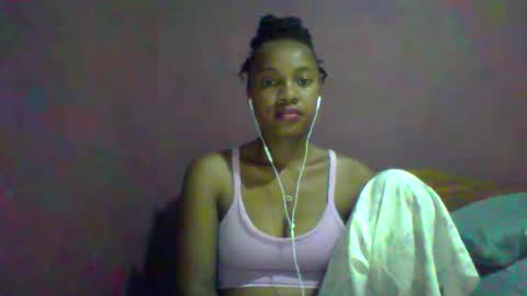 Snapshot of rycie chatting on October 27, 4:41 am Rycie online show from October 27, 4:41 am