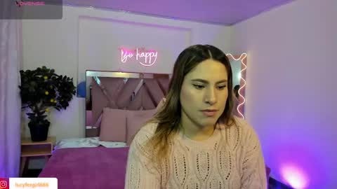 saaya_tay online show from February 27, 11:41 am