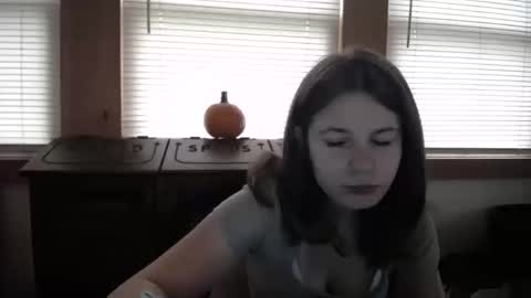 Snapshot of sabrinalexington chatting on October 14, 12:52 pm Sabrina online show from October 14, 12:52 pm