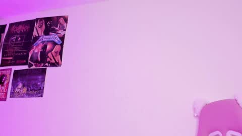 Ig  online show from November 19, 11:21 am