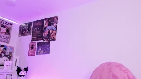 Ig  online show from November 1, 1:26 pm