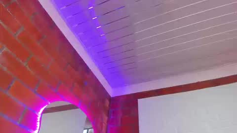 Snapshot of sainix_ chatting on September 29, 9:31 pm sainix_ online show from September 29, 9:31 pm