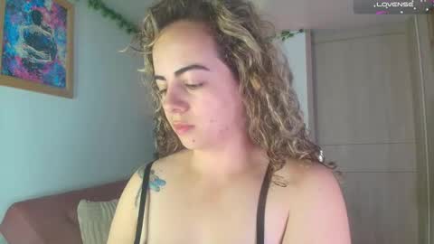 sairy_ online show from February 12, 10:39 am