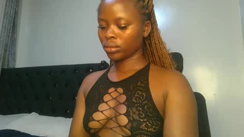 sallysasha254 online show from December 1, 7:38 pm