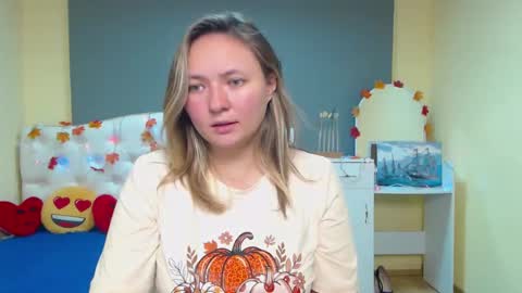 Sally online show from November 12, 7:23 pm