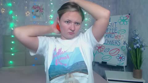 Sally online show from September 11, 7:03 pm