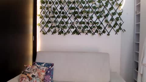 Salome online show from September 9, 9:03 pm