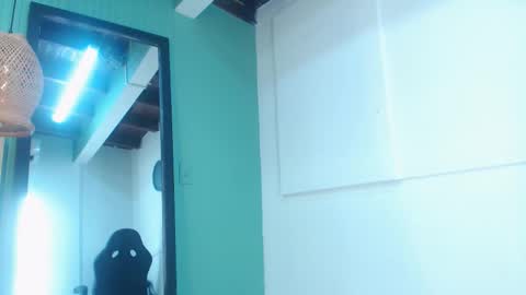 samanta online show from November 25, 8:53 pm