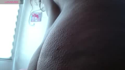 Snapshot of samantarosee chatting on October 27, 4:02 pm samantarosee online show from October 27, 4:02 pm