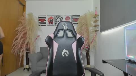 Samantha ga online show from February 12, 8:18 pm