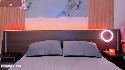 samantha_moons online show from February 21, 12:11 am